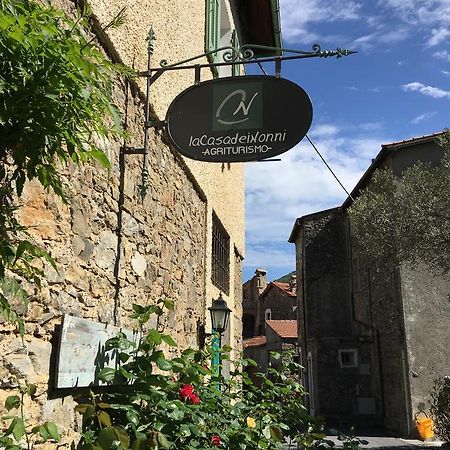 La Casa Dei Nonni Castelbianco Bed & Breakfast Colletta Luaran gambar