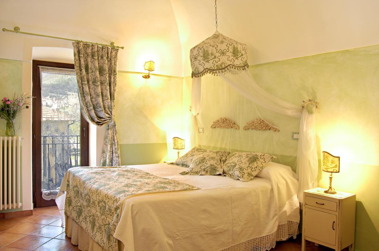 La Casa Dei Nonni Castelbianco Bed & Breakfast Colletta Luaran gambar